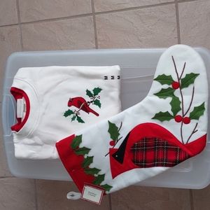 Sweatshirt and Stocking